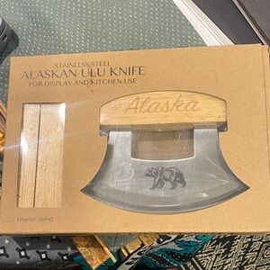 Alaskan Ulu Knife with Display Stand